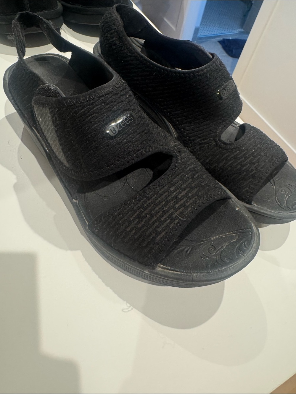 Bzees Black Women's Open-Toe Adjustable Wedge Sandals